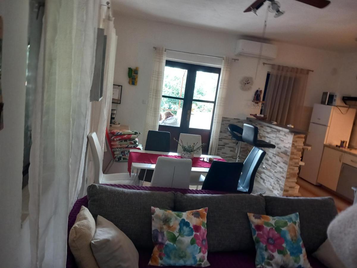 Kuca Za Odmor Skalina - Sea View Villa Splitska Exterior photo